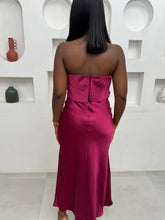Load image into Gallery viewer, Maroon midi sleeveless satin thigh slit dress
