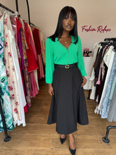 Load image into Gallery viewer, Black belted midi flair skirt
