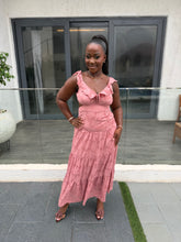 Load image into Gallery viewer, Pink floral pattern open back maxi dress
