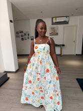 Load image into Gallery viewer, White maxi tie up floral dress
