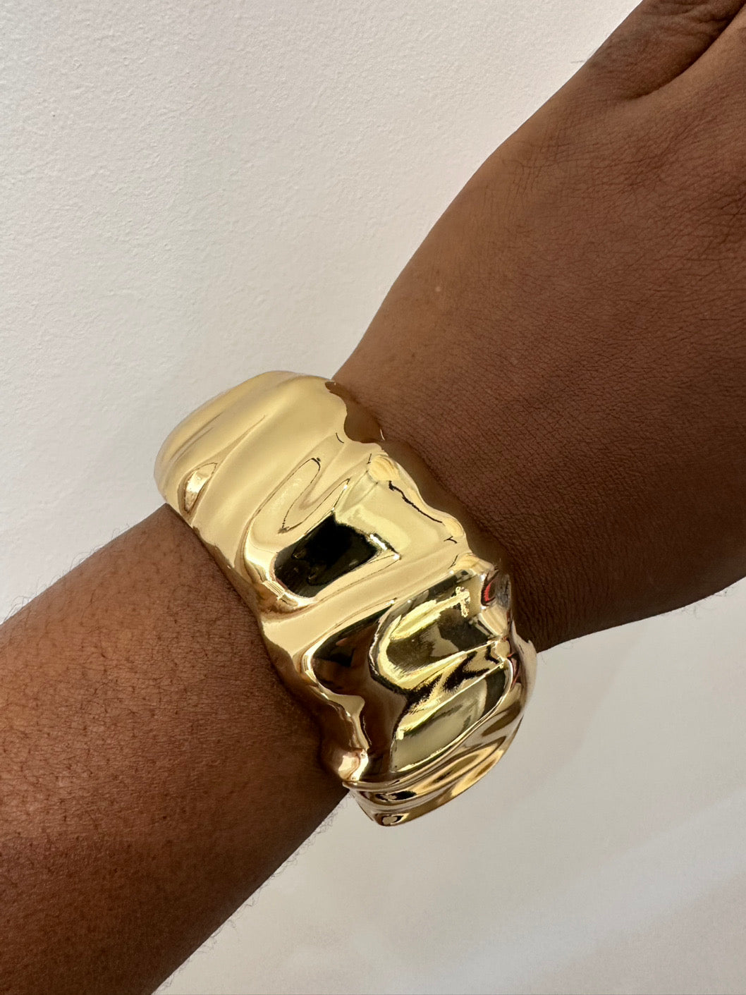 Thick Gold bracelet