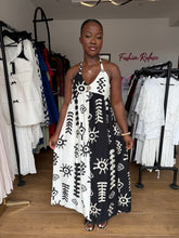 Load image into Gallery viewer, Black and white patterned maxi dress
