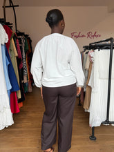 Load image into Gallery viewer, White long sleeves shirt
