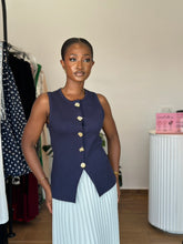 Load image into Gallery viewer, Blue button detail knit top
