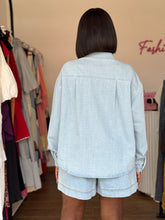 Load image into Gallery viewer, Denim longsleeves shirt
