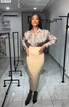 Load image into Gallery viewer, Cream pencil skirt
