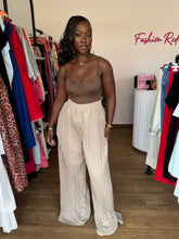 Load image into Gallery viewer, Cream pleated maxi palazzo pants
