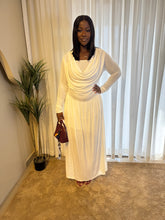 Load image into Gallery viewer, White stretchy longsleeves maxi dress
