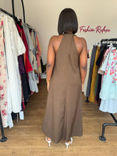 Load image into Gallery viewer, Brown maxi shift dress
