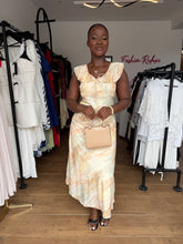 Load image into Gallery viewer, Yellow patterned midi dress
