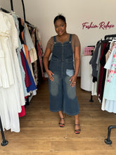 Load image into Gallery viewer, Blue denim midi pinafore

