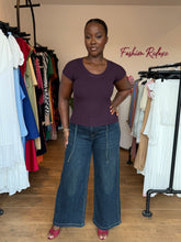 Load image into Gallery viewer, Purple ribbed round neck top
