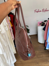 Load image into Gallery viewer, Brown maxi work bag
