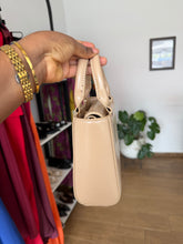Load image into Gallery viewer, Brown mini square bag
