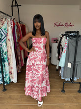 Load image into Gallery viewer, Floral patterned tie back maxi sleeveless dress
