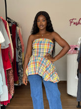 Load image into Gallery viewer, Multi colored sleeveless peplum top
