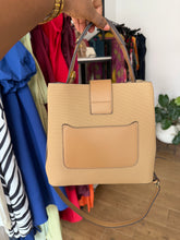 Load image into Gallery viewer, Brown midi bag
