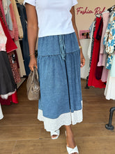 Load image into Gallery viewer, Blue denim lace detail flair skirt
