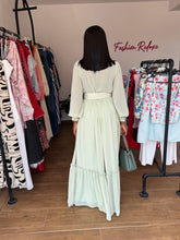 Load image into Gallery viewer, Green chiffon belted maxi longsleeves dress
