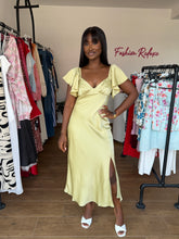 Load image into Gallery viewer, Green satin midi dress
