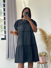 Load image into Gallery viewer, Black lace detail midi shift dress
