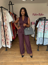 Load image into Gallery viewer, Brown trousers two piece
