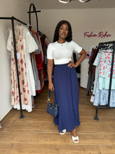 Load image into Gallery viewer, Deep blue maxi pleated skirt
