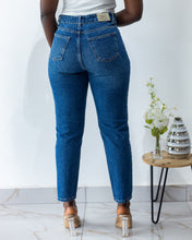 Load image into Gallery viewer, Blue mom jeans

